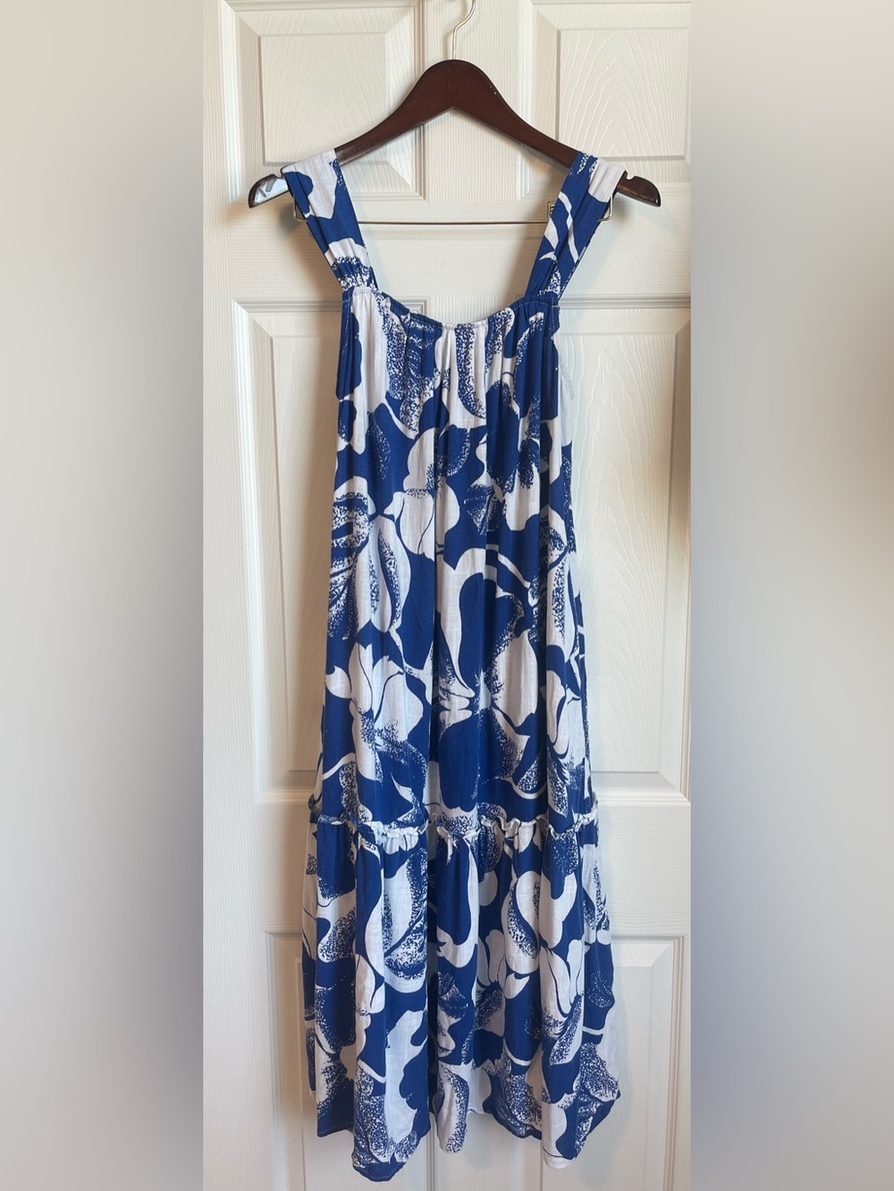 Women’s Wonderly Blue and White Floral Dress